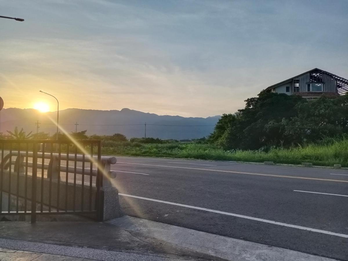 Yu Hai B&B Jiaoxi Bagian luar foto