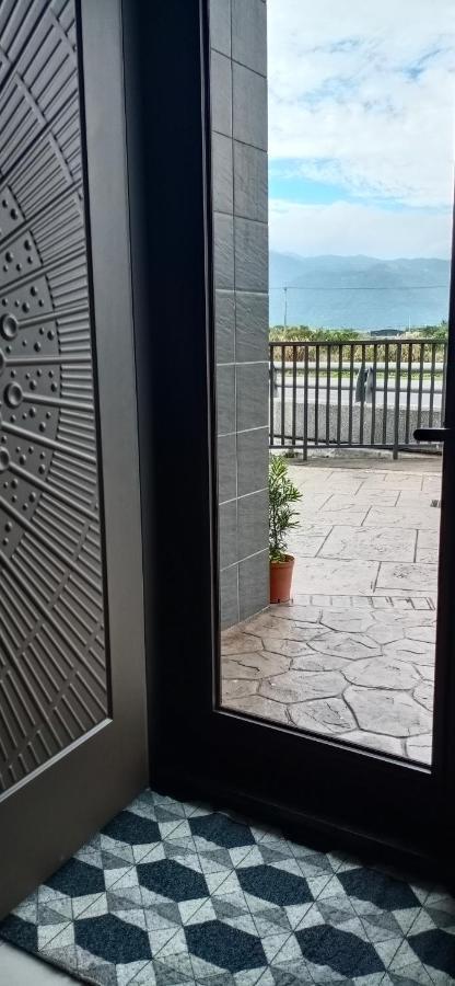 Yu Hai B&B Jiaoxi Bagian luar foto